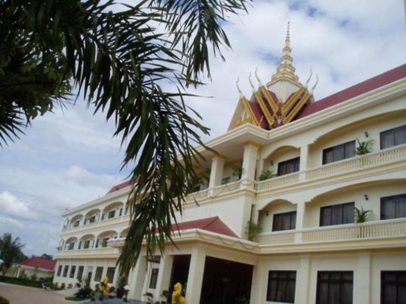 Lin Ratanak Angkor Hotel Siem Reap Exterior photo