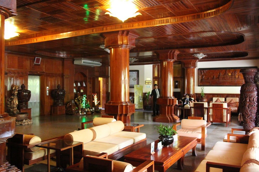 Lin Ratanak Angkor Hotel Siem Reap Exterior photo